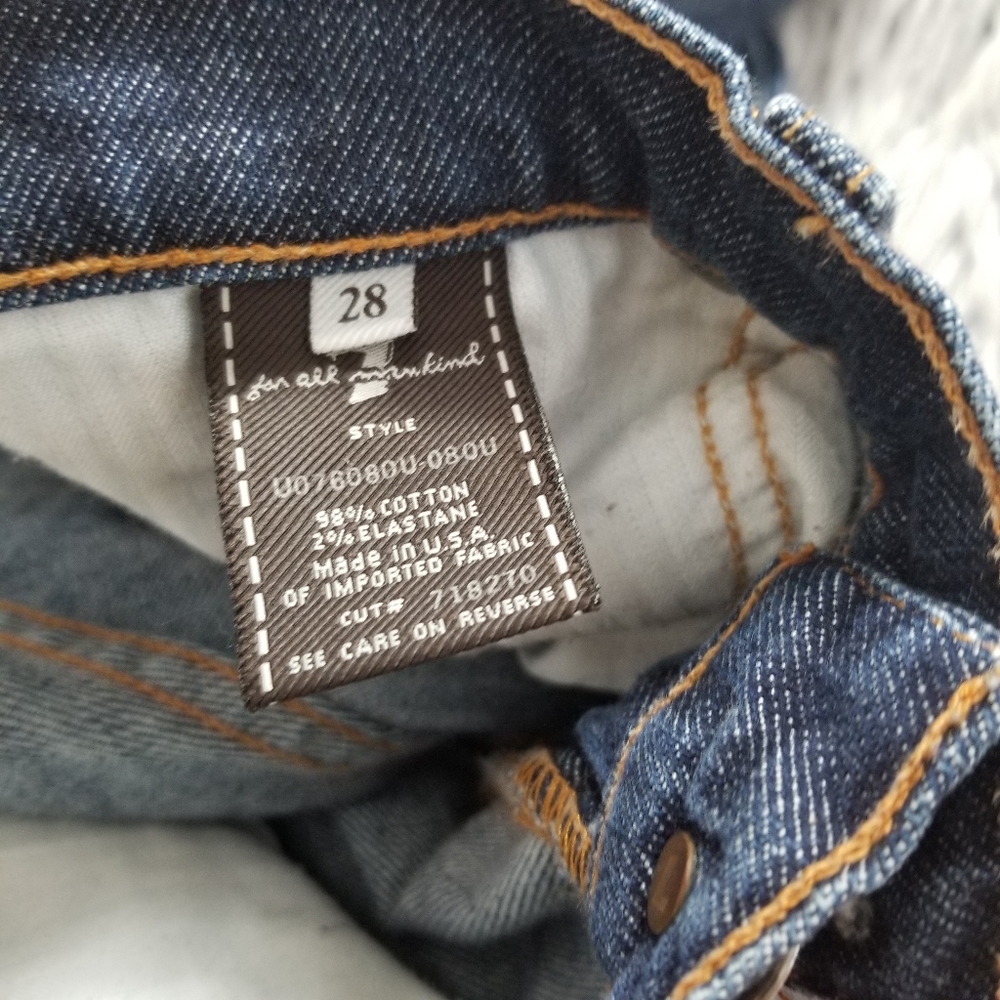 7 for all mankind, women Jean's, size 28. - Picture 2 of 7